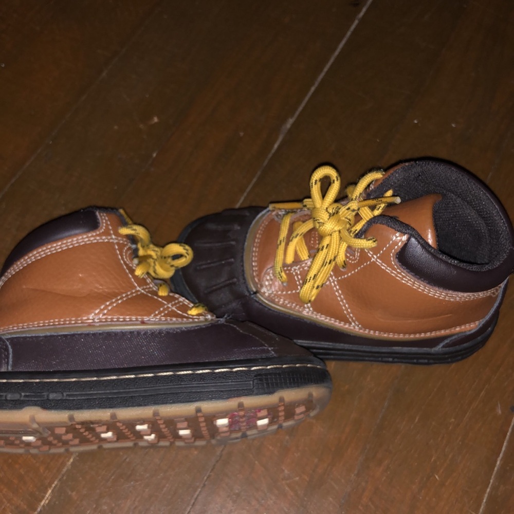 Nike “duck boots”